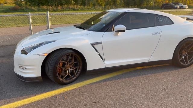 Roll Racing my Audi RS7 Performance at the strip смотреть онлайн