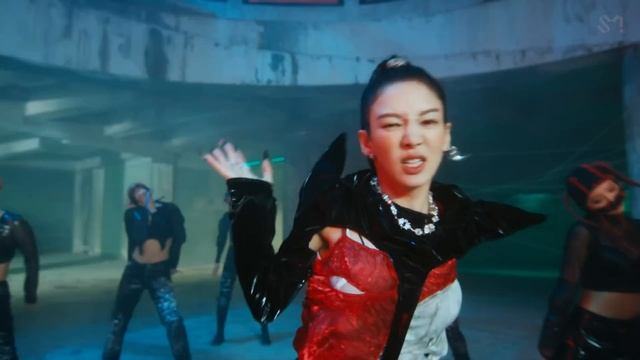 HYO 효연 'DEEP' Performance Video смотреть онлайн