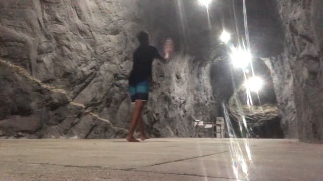 Volleyball Cave Training | ._. смотреть онлайн