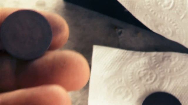 ЧИСТКА МОНЕТ МАСЛОМ смотреть онлайн