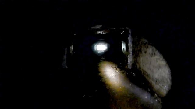Заброшенная РТБ хранения СБЧ авиабазы Быхов смотреть онлайн