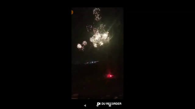 перевернулся салют в людей, #2021 смотреть онлайн