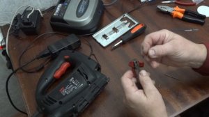 Ремонт держателя пилки электролобзика Repair of jigsaw holder