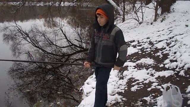 Рыбалка в Кузьминках. Ноябрь 2016 смотреть онлайн