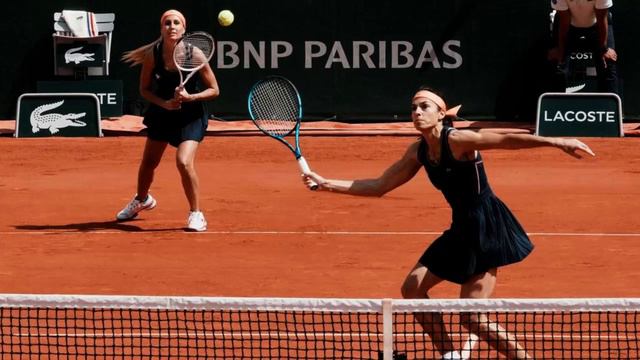 Una pirueta en la red y las perlitas de Gabriela Sabatini en su segundo partido en Roland Garros смотреть онлайн