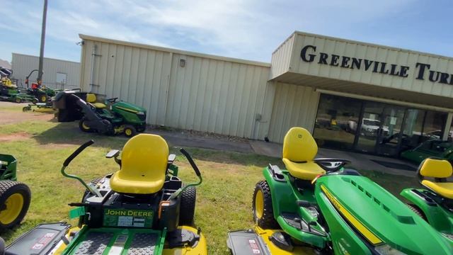 Выбираем John Deere Мини Трактор и Газонокосилка, ШОПИНГ Инструментов, Мужские игрушки, Влог США смотреть онлайн