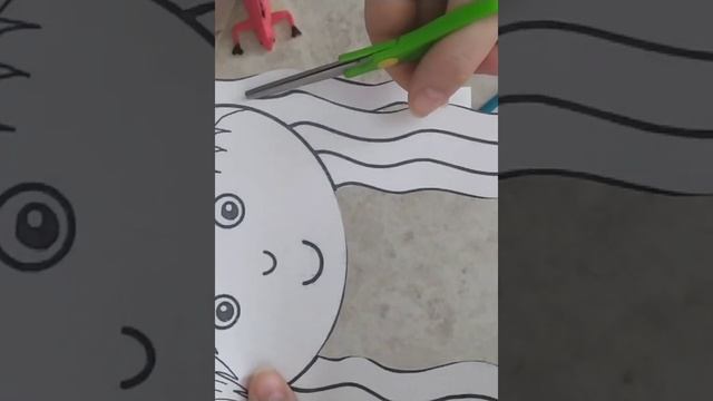 Учимся вырезать ножницами. смотреть онлайн