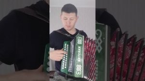 Игра на гармошке! Разбор мелодии на гармошке!   Удмуртская плясовая! Леха-Движуха!