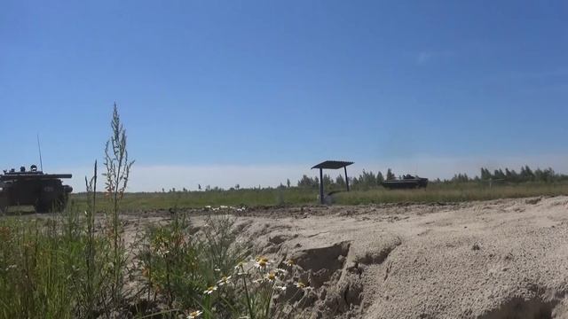 Занятия мотострелкового соединения ВВО по новой программе боевой подготовки НИР «Колесо» смотреть онлайн