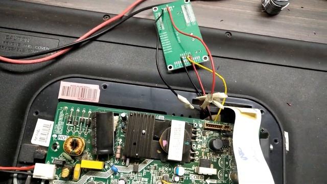 Local LED TV Backlight Inverter board install process | How to install LED TV Backlight Inverter смотреть онлайн