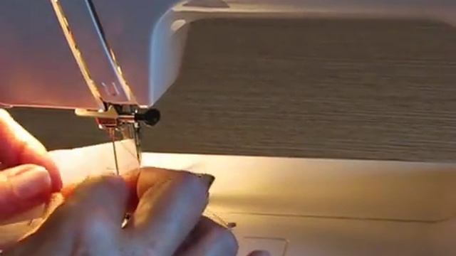 Как легко вставить нитку в иголку смотреть онлайн