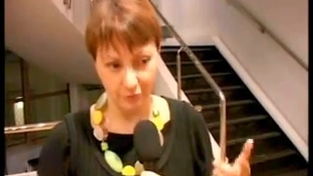 Алена Карась о спектакле "ЛИР" Богомолова.wmv смотреть онлайн