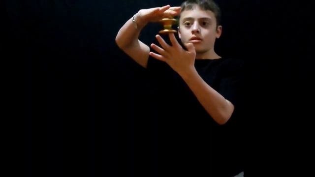 The ULTIMATE finger spin trick смотреть онлайн