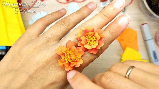?КАК СДЕЛАТЬ ЦВЕТЫ из фоамирана для осенних открыток, заколок и поделок? DIY foamiran смотреть онлайн
