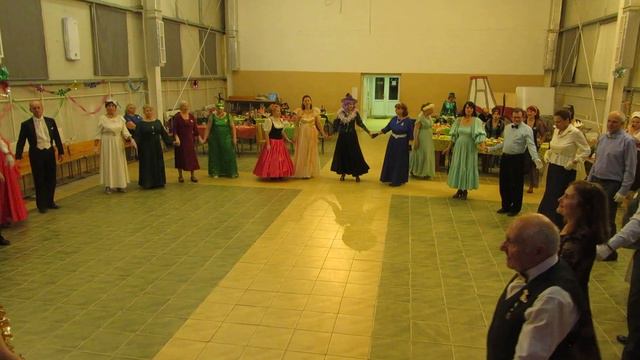 Игра "Знаки зодиака", Па де Грас. Бал "В гостях у Золушки на старый новый год" в "Огоньке" смотреть онлайн