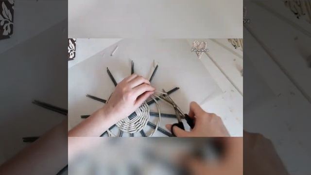 Часть 1 Мастер-класс настенные часы своими руками плетение из бумажной лозы картонаж интерьер