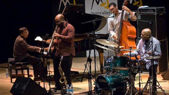 Roy Haynes Quartet @ Zappa Club, part1 смотреть онлайн
