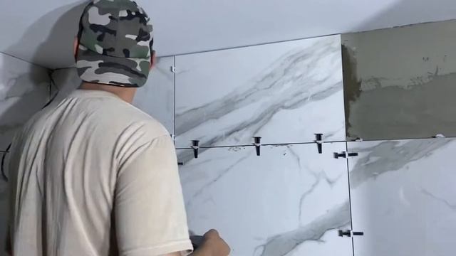 Будни строителей #3. Снятие фаски на керамограните смотреть онлайн