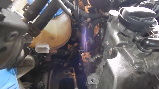 Passat 1.4 TSI EcoFuel (замена помпы) смотреть онлайн