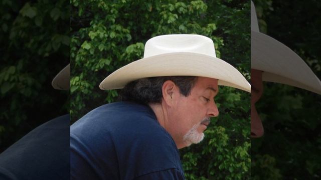 An Empty Glass смотреть онлайн