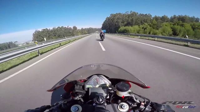 5 GSX-R || CBR || R1 - Ride with my crazy friends смотреть онлайн