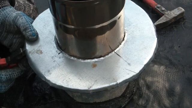 Ремонт крыши на нашем гараже, немного подтекала, ремонт как всегда по бюджетному ))) смотреть онлайн