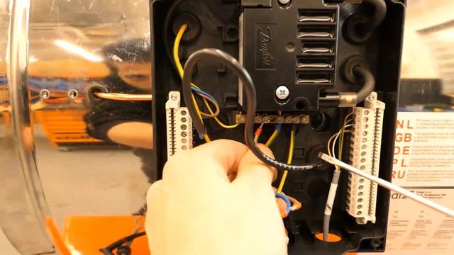 P100 50 to 60Hz lowres смотреть онлайн