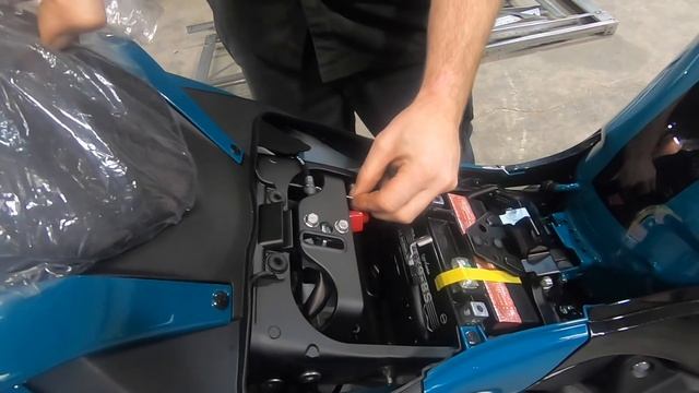 2023 Kawasaki Ninja ZX-6R 636 Unboxing & Complete Build - Pearl Nightshade Teal - ZX6R MotoGP смотреть онлайн