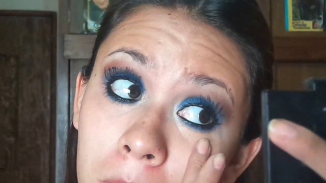Maquillaje ahumado azul + Outfit (Colaboración con Karla Love) смотреть онлайн