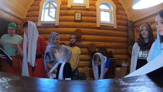 Первая Литургия на 3 голоса. Детский церковный хор. смотреть онлайн