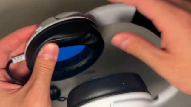 Внешний вид гарнитуры Razer Kraken X for Console и её комплектация смотреть онлайн