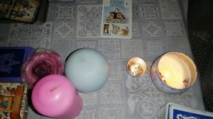 БЫВШИЙ. КАК ОН ПОЖИВАЕТ? ЧТО ДУМАЕТ ОБО МНЕ? СКУЧАЕТ ЛИ? ГАДАНИЕ НА ТАРО