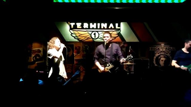 SEATTLE NIGHT-DER HUNDS, Penko Skumov-Hunger Strike (Temple Of The Dog) - Terminal 1 - March 2014 смотреть онлайн