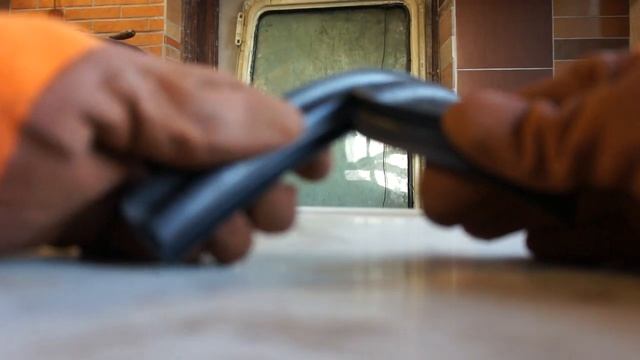 ?Уплотнители стекол двери ЮМЗ. ДНЕПРЗАПЧАСТЬ смотреть онлайн