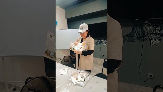 #ЛЕТИМ В ТАИЛАНД ➤ Лидеры Кыргызстана Семья КЫДЫРБАЕВЫХ. смотреть онлайн