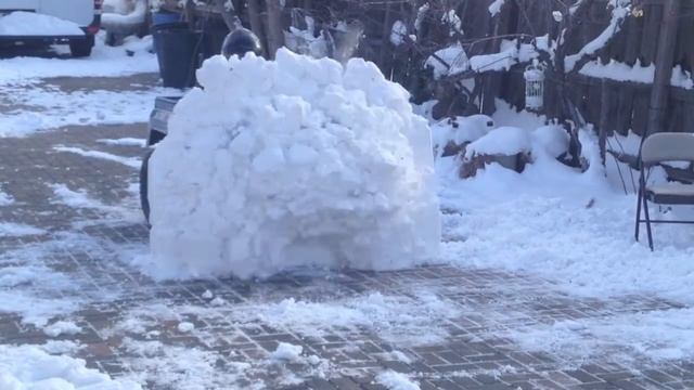 Mini Monster Truck Go Kart VS Snow Wall смотреть онлайн
