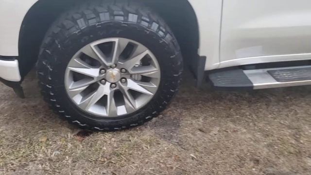 stock silverado on 33's смотреть онлайн