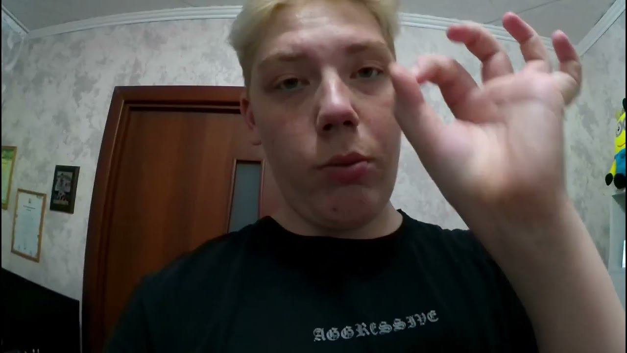 Расхламление и уборка в комнате (2) смотреть онлайн