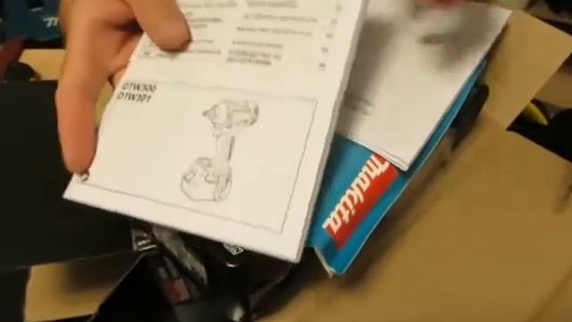 Unboxing Makita Cordless Impact Wrench смотреть онлайн