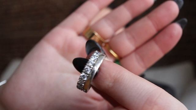 HUGE PANDORA JEWELRY COLLECTION ? | Alicia Waid смотреть онлайн