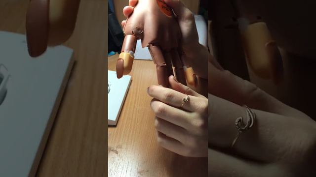 Тренировочная рука Nail Treaner видеобзор смотреть онлайн