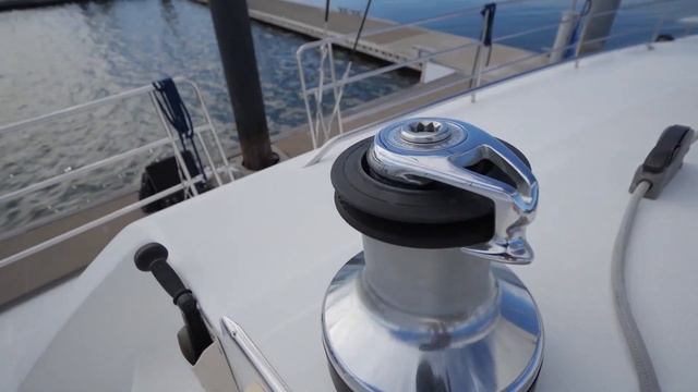 Lagoon 440 3 Cabin Owners Version - For Sale in Fiji смотреть онлайн