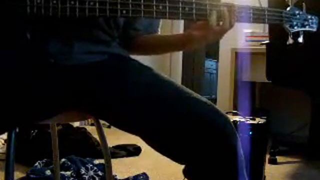 Teenagers by My Chemical Romance Bass Cover смотреть онлайн