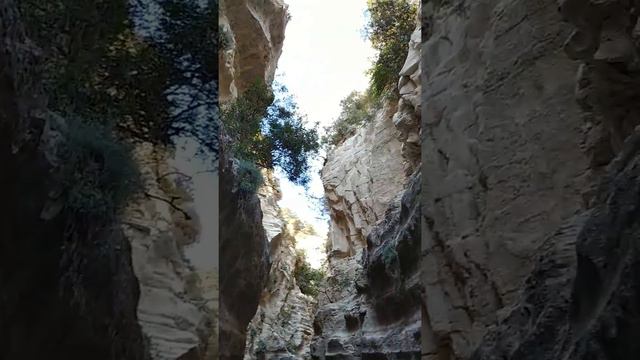 Adventure in Acamas on the track s of Indiana Jones смотреть онлайн
