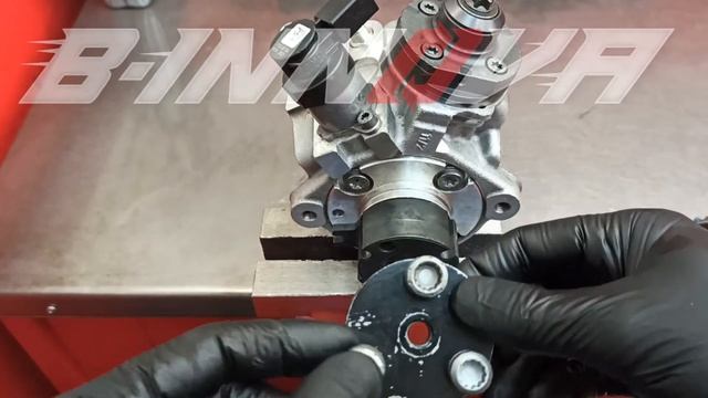 BOSCH CP4 HPFP PULLEY REMOVAL TOOL смотреть онлайн