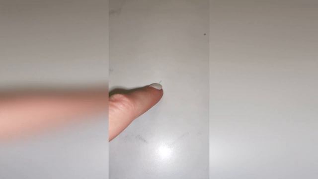 Ваши маленькие прыгающие насекомые из ванной или туалета - сеноеды смотреть онлайн