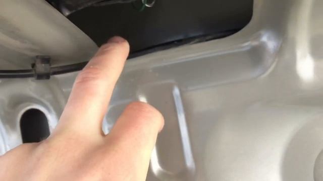 Не горит подсветка номера  Не горят номера на Toyota Vista