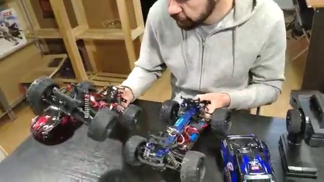 Радиоуправляемый монстр Remo Hobby S-Max Brushless Rh1635-b