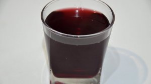 Компот из замороженных ягод - рецепт быстрого и простого компота.