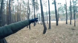 Охранник ИЗБИЛ школьника. ПСИХ Заставил ПАРНЕЙ работать на него. Школьник НАПАЛ на БАНДИТА и СБЕЖАЛ